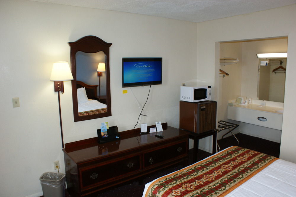 Days Inn By Wyndham Statesville Eksteriør bilde